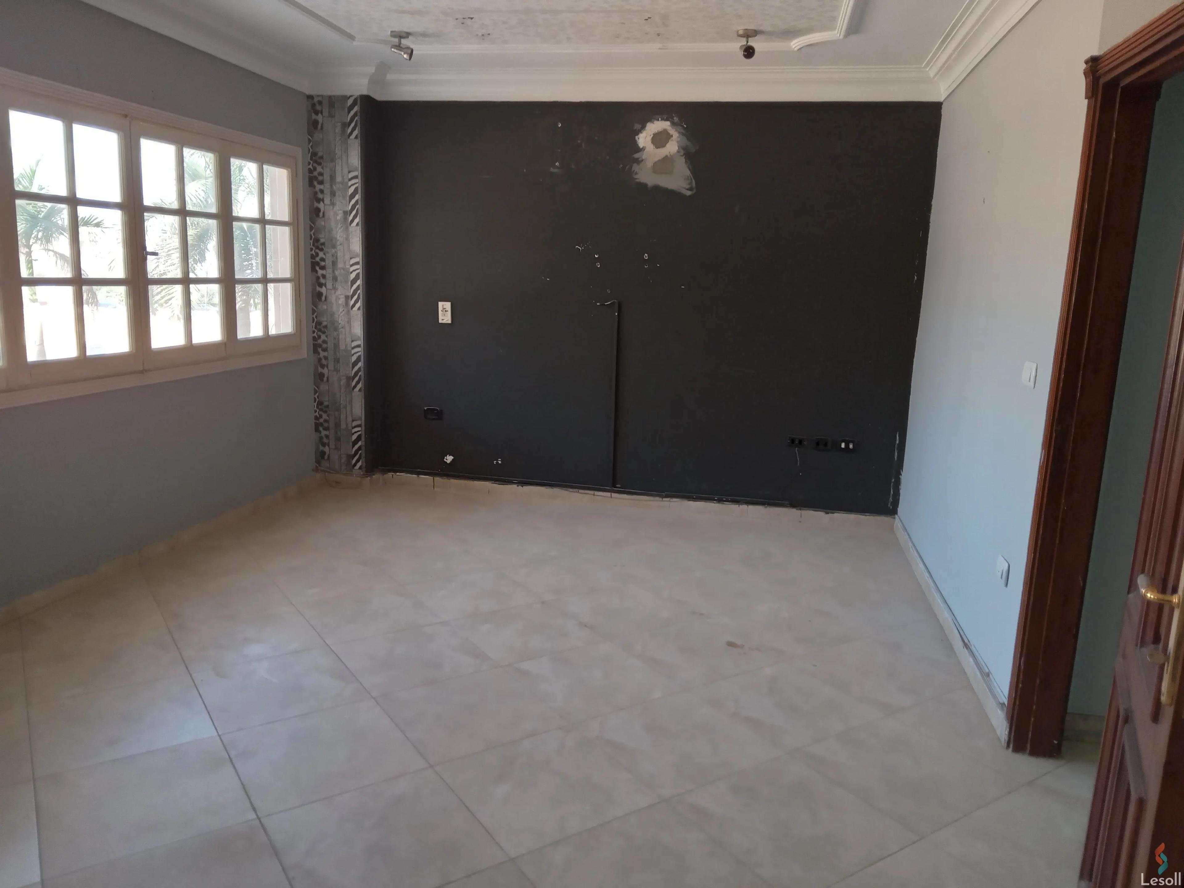 Clinic for monthly rent with an data.area of 80 meters in October 6 Giza