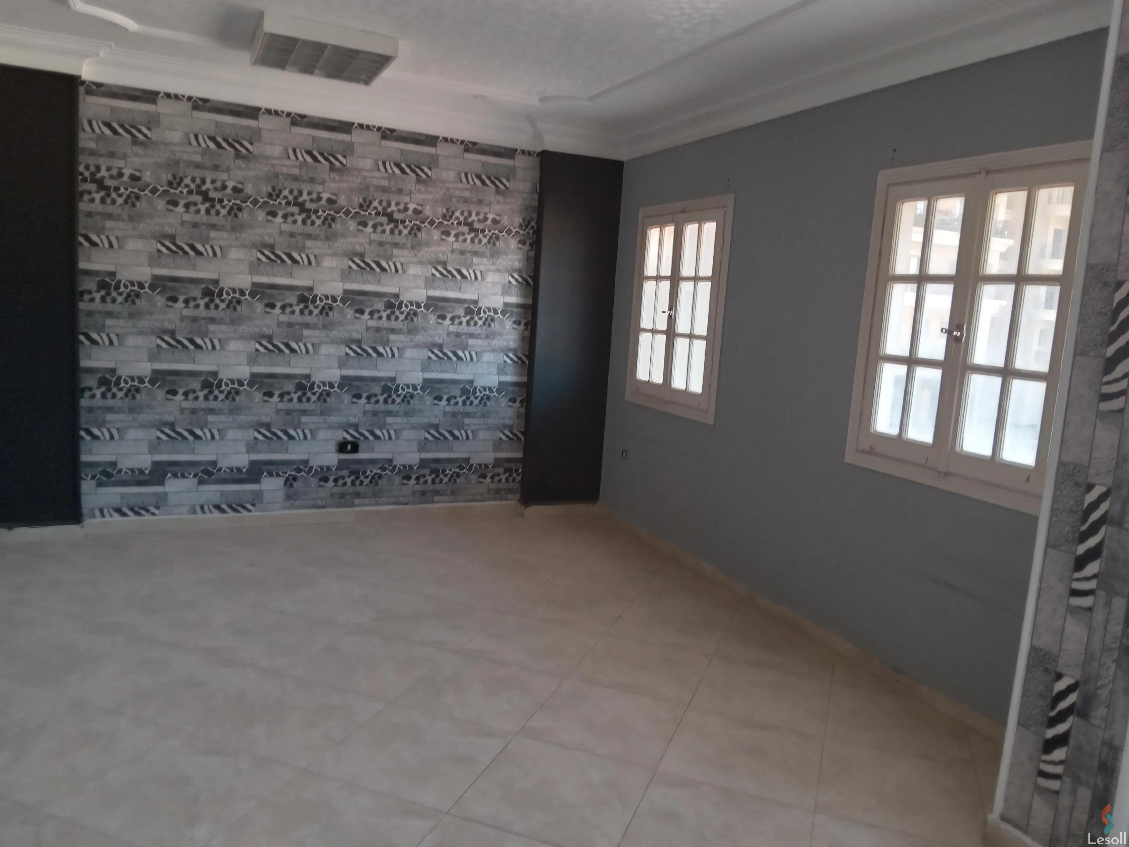 Clinic for monthly rent with an data.area of 80 meters in October 6 Giza