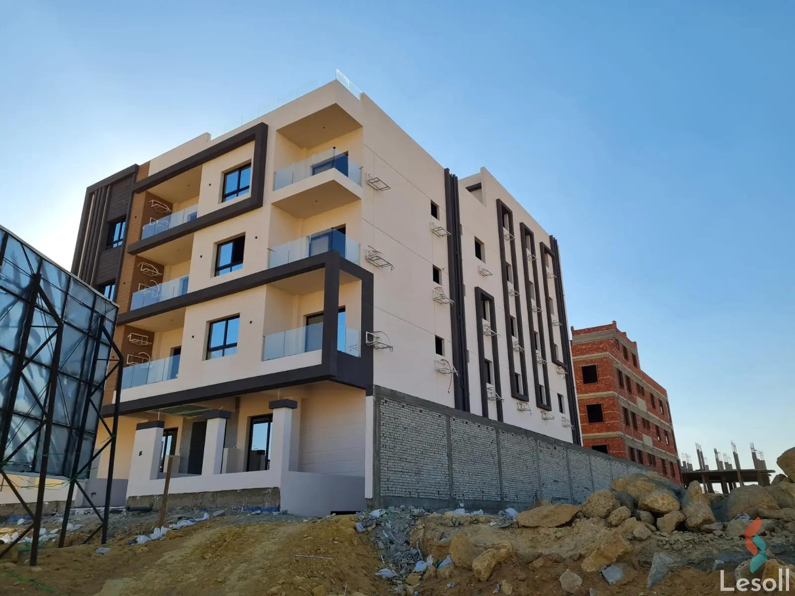 شقة للبيع بمساحة 147 متر و 3 غرف في التجمع الخامس القاهرة - صورة 4