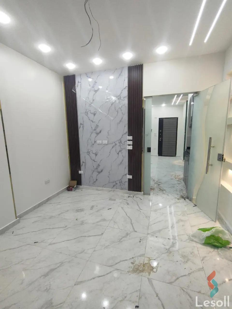 Clinic for sale with an area of 30 meters in Garden City Cairo