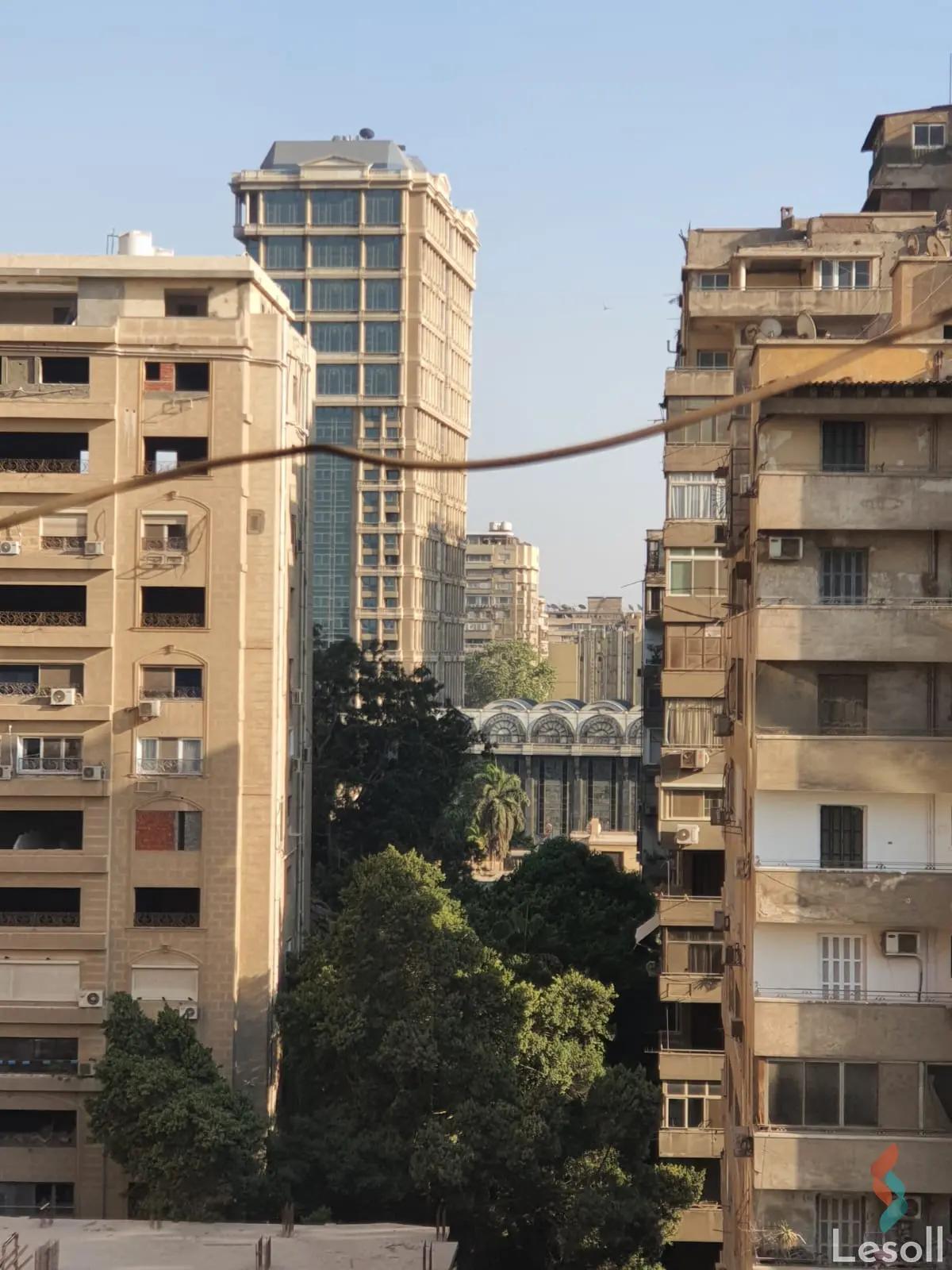 شقة للبيع بمساحة 580 متر و 4 غرف في الدقى الجيزة - صورة 2