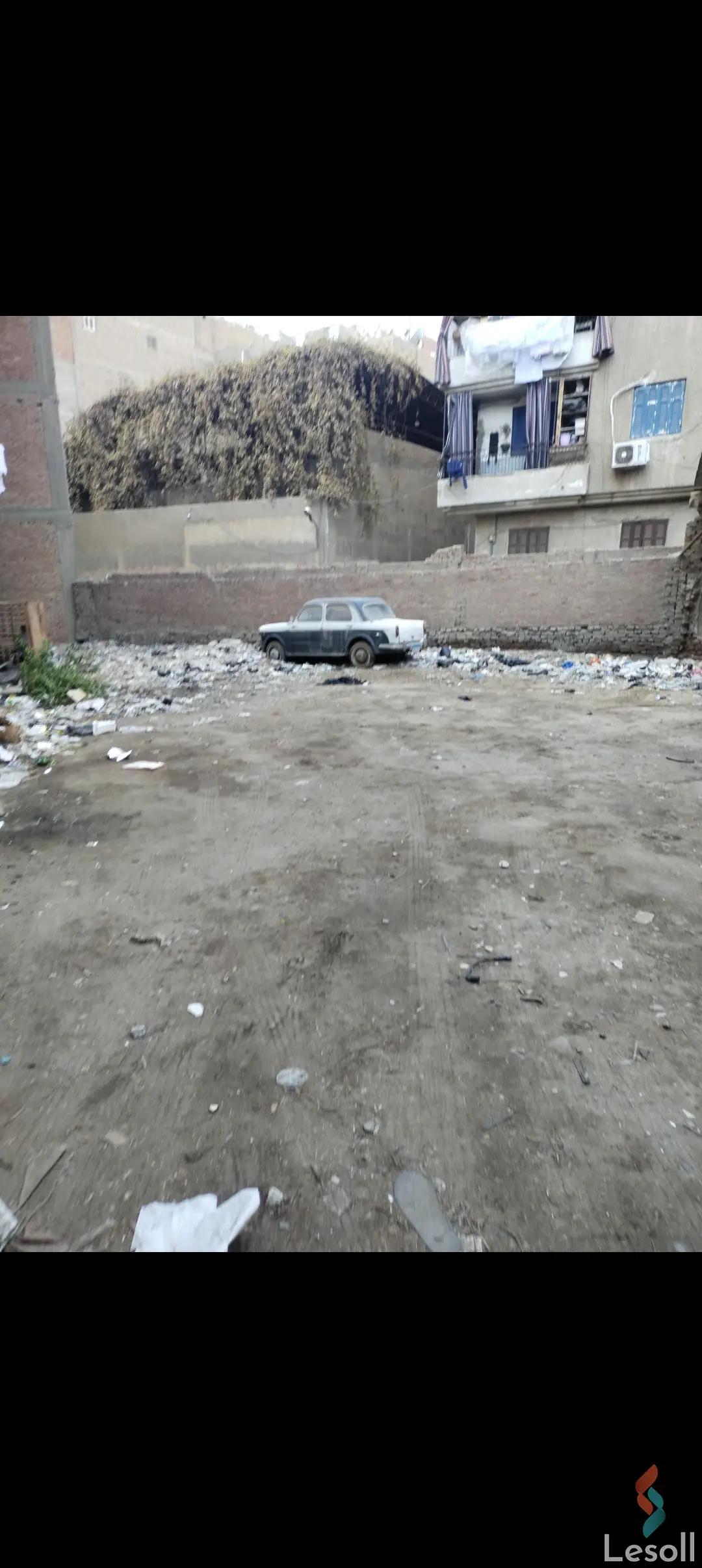 Land building for sale with an area of 440 meters in Kit Kat Giza