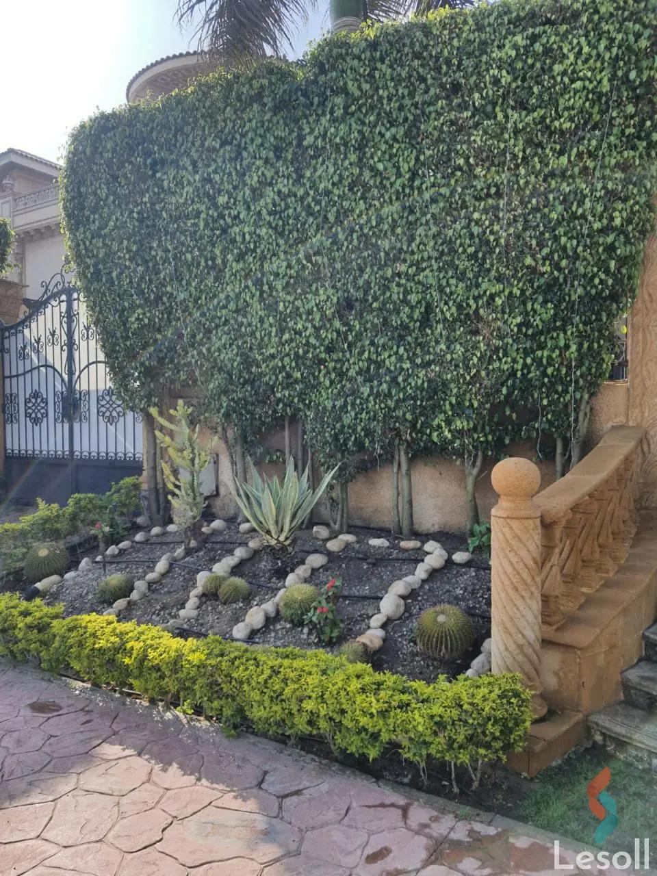 Villa for sale with an data.area 736 meters and 4 data.rooms in Garden City Cairo