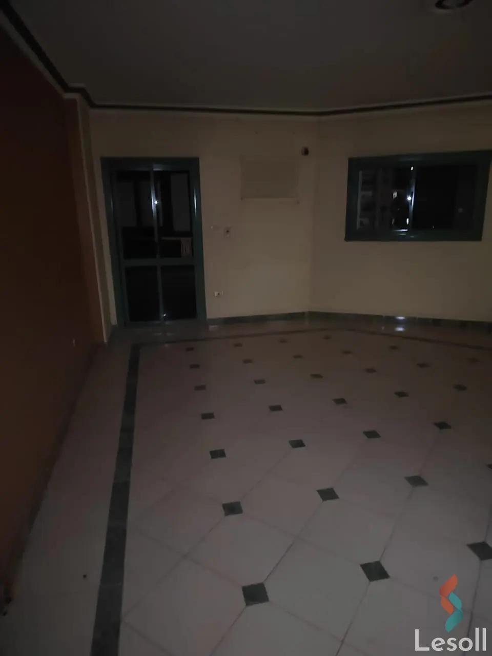 شقة للبيع بمساحة 130 متر و 3 غرف في فيصل الجيزة شقة للبيع بمساحة 130 متر و 3 غرف في فيصل الجيزة