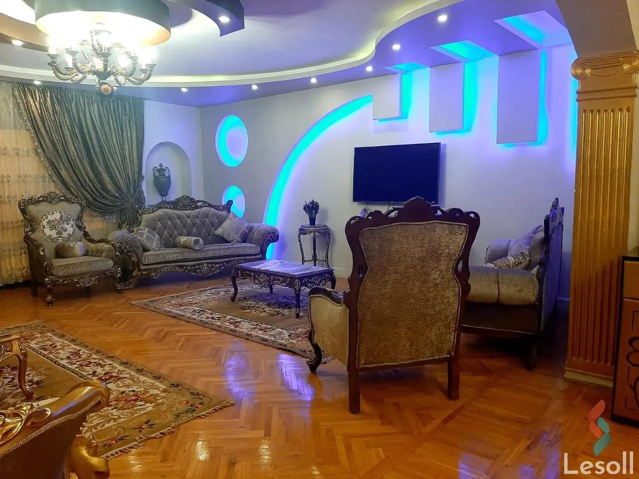 Apartment for daily rent with an data.area 200 meters and 3 rooms in Mohandessin Giza - All Images