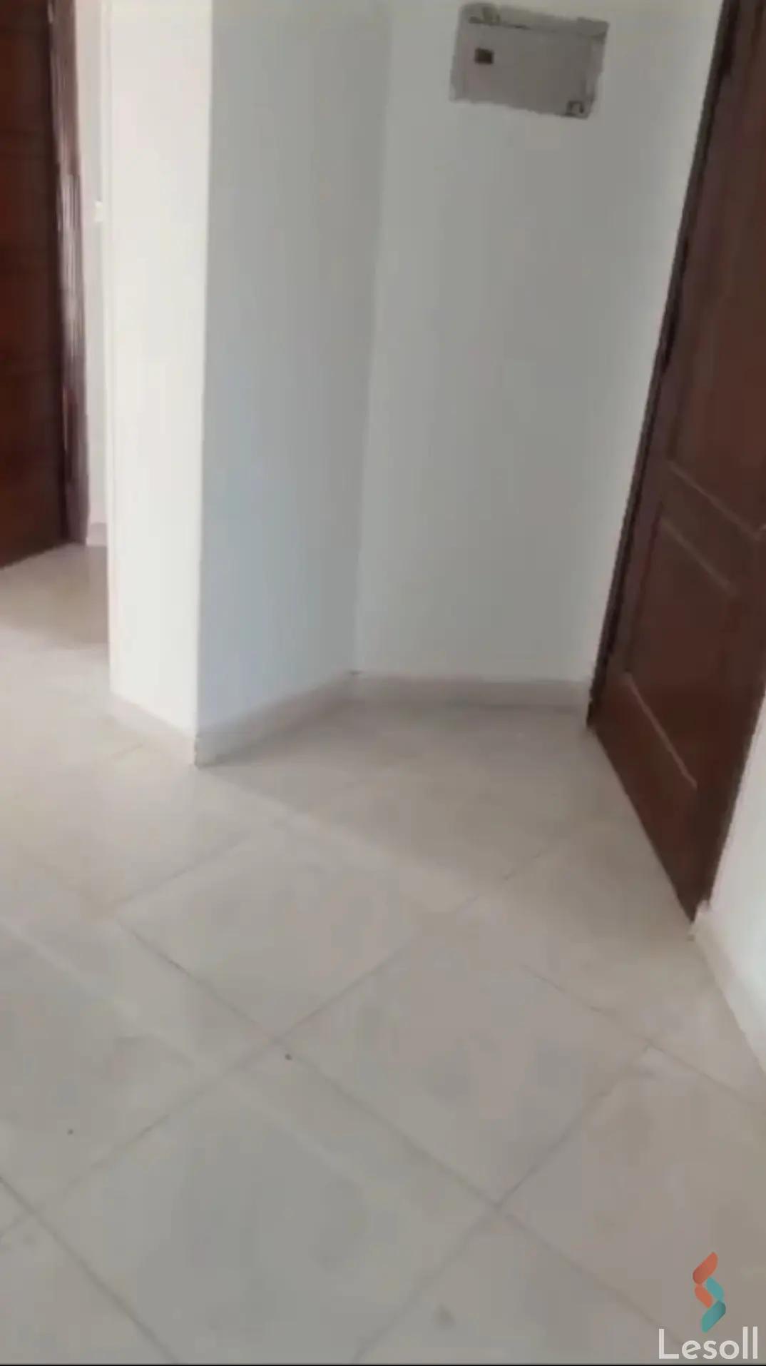 شقة للبيع بمساحة 80 متر و غرفتان في السادس من أكتوبر الجيزة - صورة 3