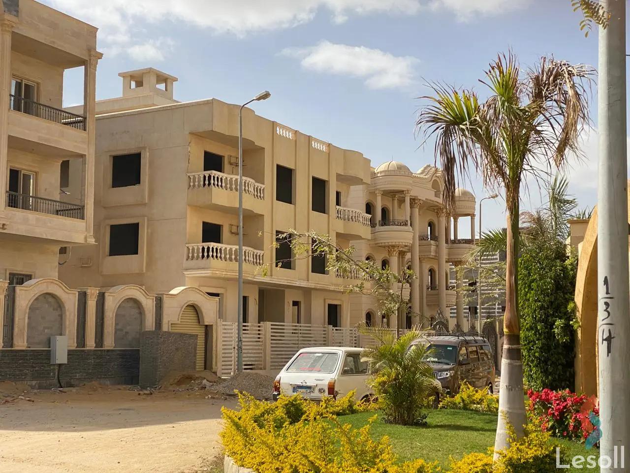 Villa for sale with an data.area 2,400 meters and 10 data.rooms in 5th Settlement Cairo - Image 2