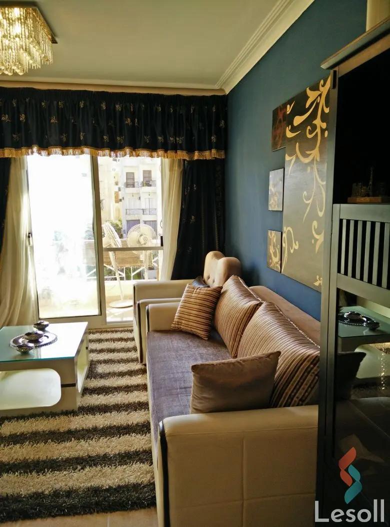 شقة للبيع بمساحة 125 متر و 3 غرف في الشيخ زايد الجيزة شقة للبيع بمساحة 125 متر و 3 غرف في الشيخ زايد الجيزة