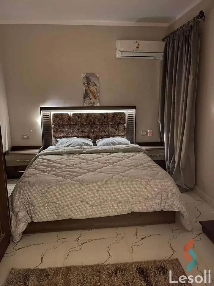 Apartment for daily rent with an data.area 165 meters and 3 rooms in Mohandessin Giza - All Images