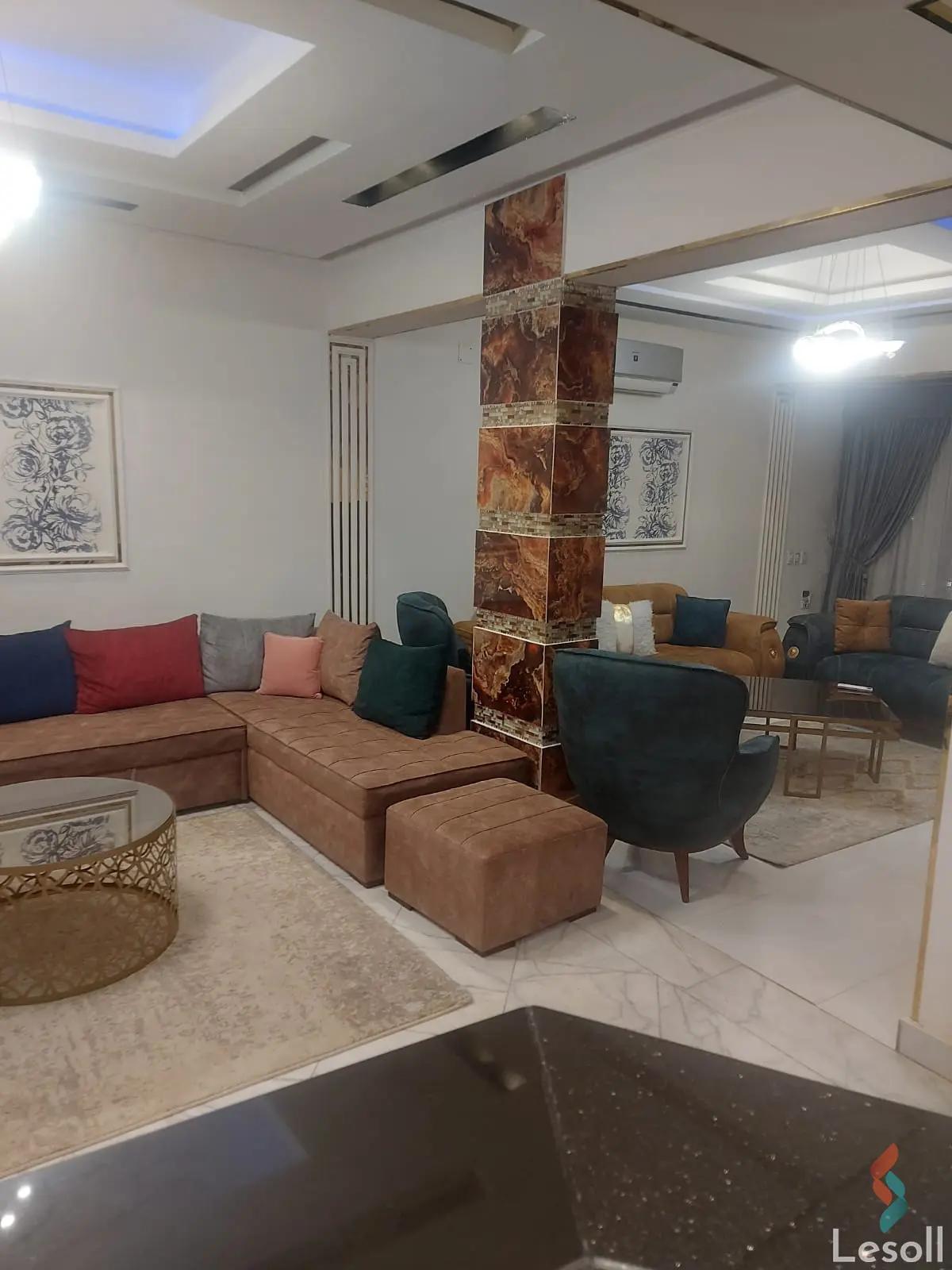 Apartment for daily rent with an data.area 165 meters and 3 rooms in Mohandessin Giza - Image 3