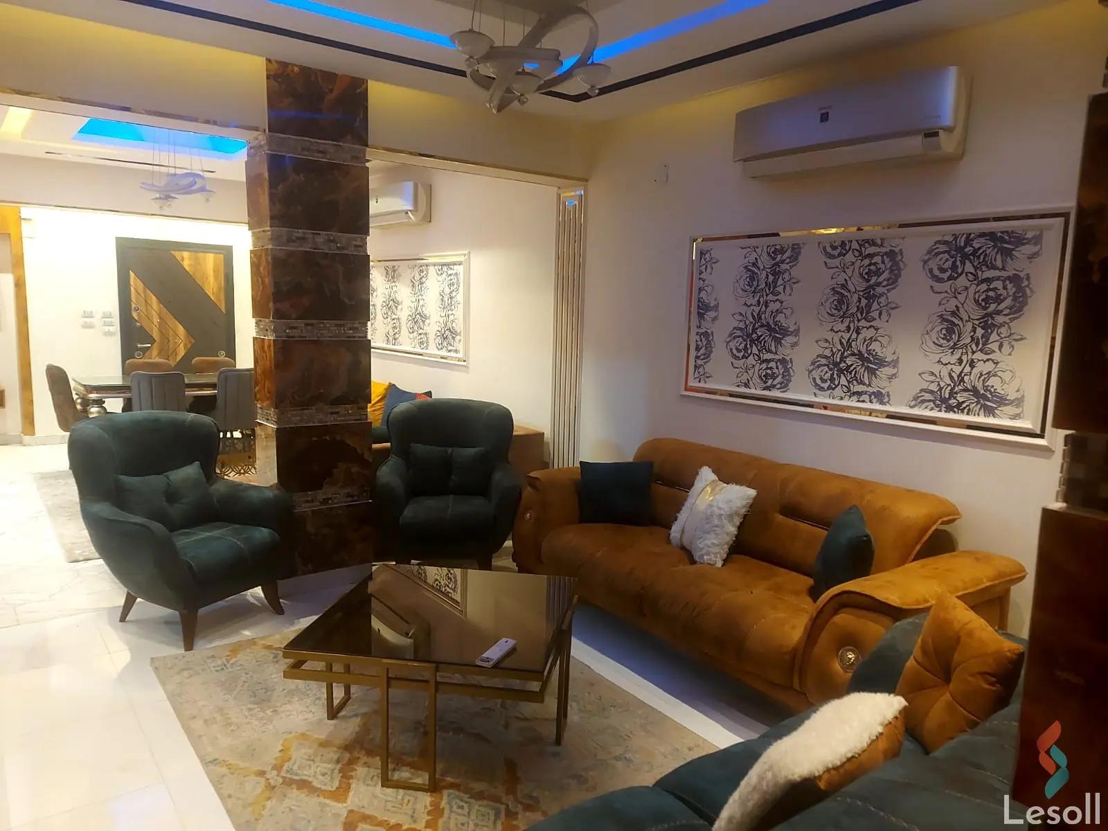 Apartment for daily rent with an data.area 165 meters and 3 rooms in Mohandessin Giza - Image 4