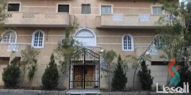 Clinic for monthly rent with an data.area of 200 meters in October 6 Giza