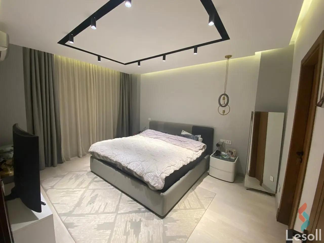 Apartment with garden for sale with an data.area 165 meters and 3 data.rooms in 5th Settlement Cairo - All Images