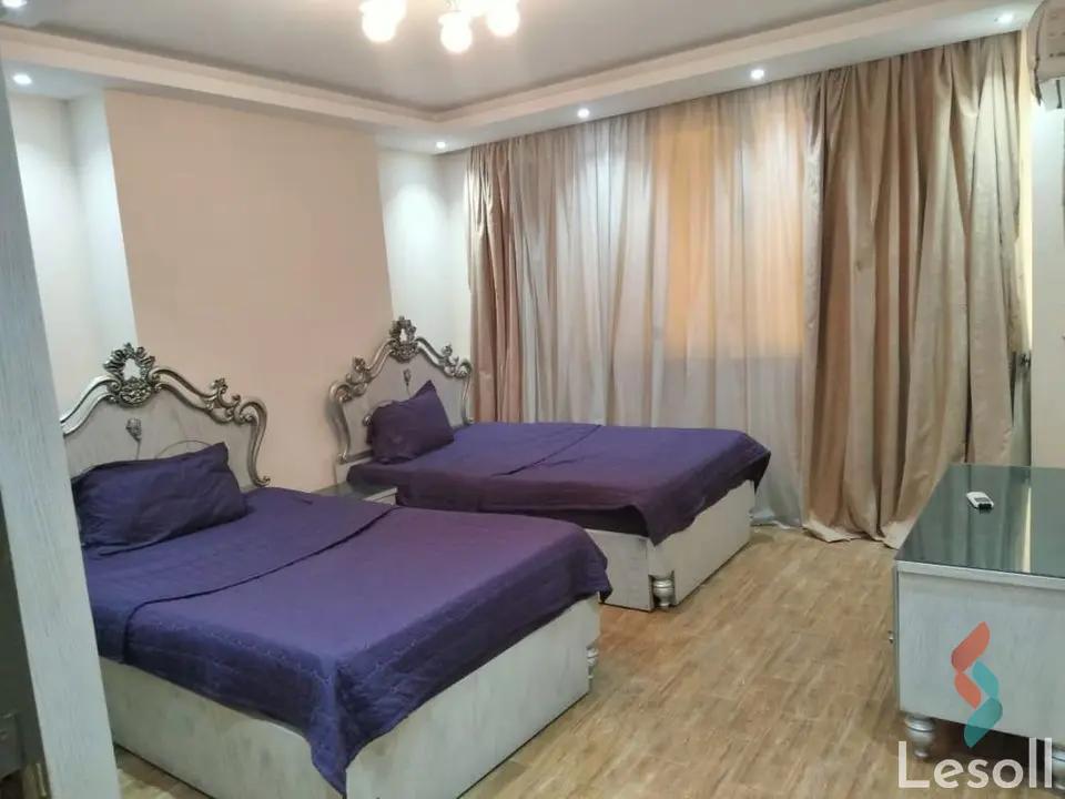 Apartment for daily rent with an data.area 166 meters and 3 rooms in Mohandessin Giza - All Images