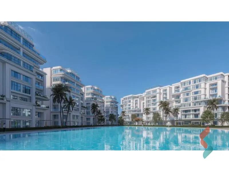 شقة بحديقة للبيع بمساحة 142 متر و غرفتان في العاصمة الإدارية القاهرة