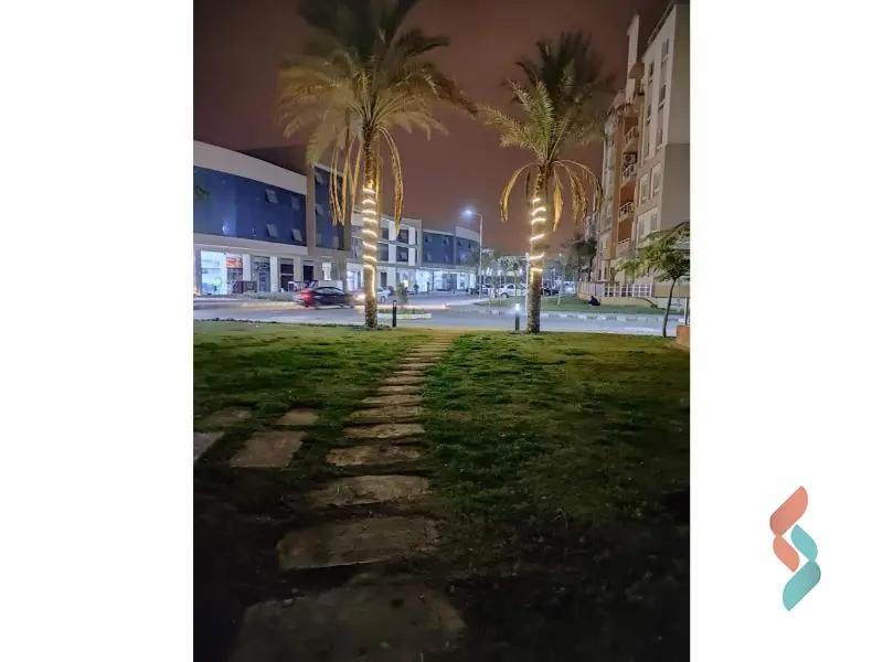 Retail for sale with an area of 56 meters in New Cairo Cairo - Image 3