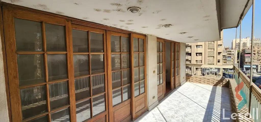 Apartment for monthly rent with an data.area 200 meters and 3 rooms in Mohandessin Giza - All Images