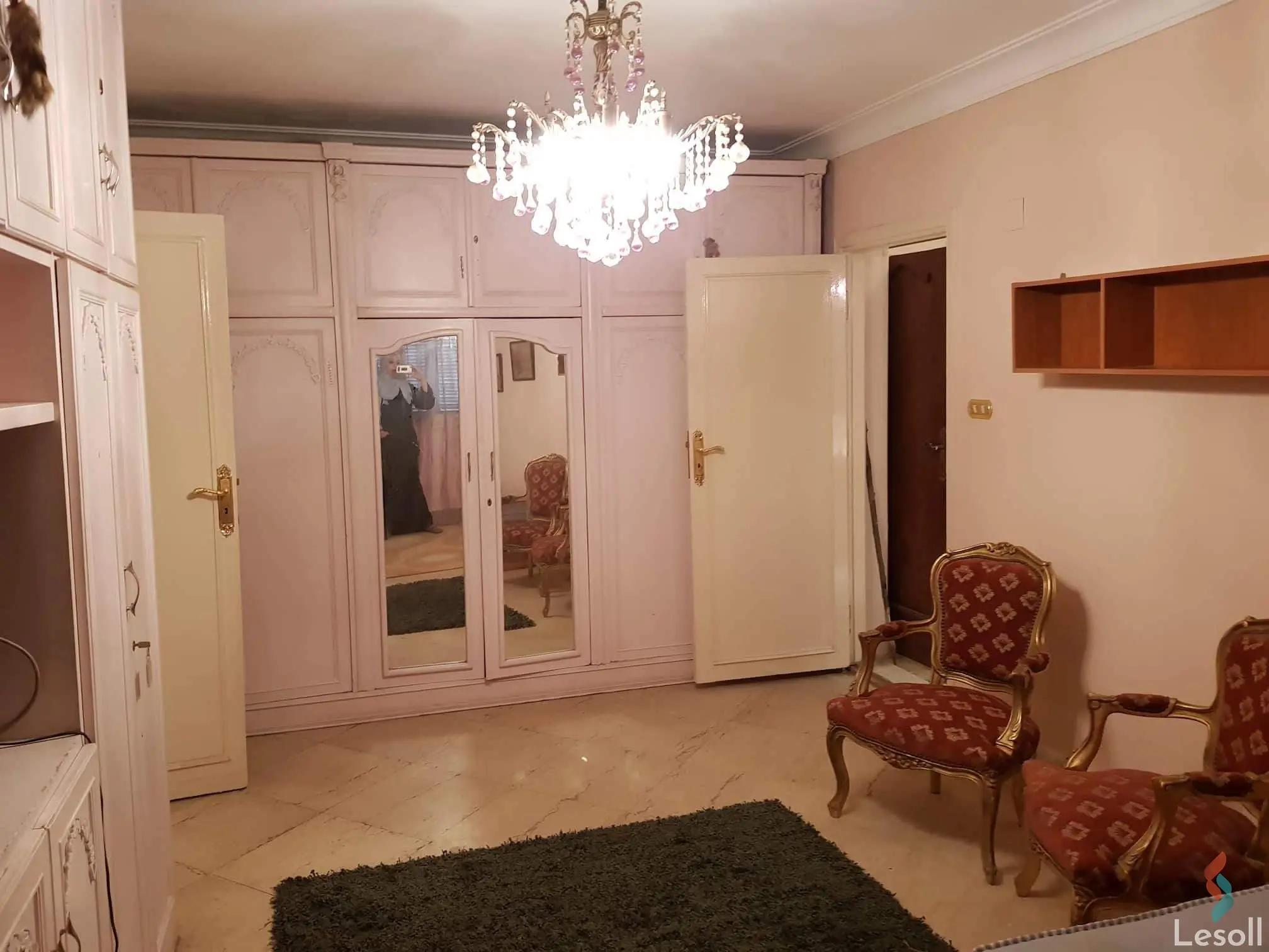 شقة للبيع بمساحة 175 متر و 3 غرف في الدقى الجيزة - كل الصور