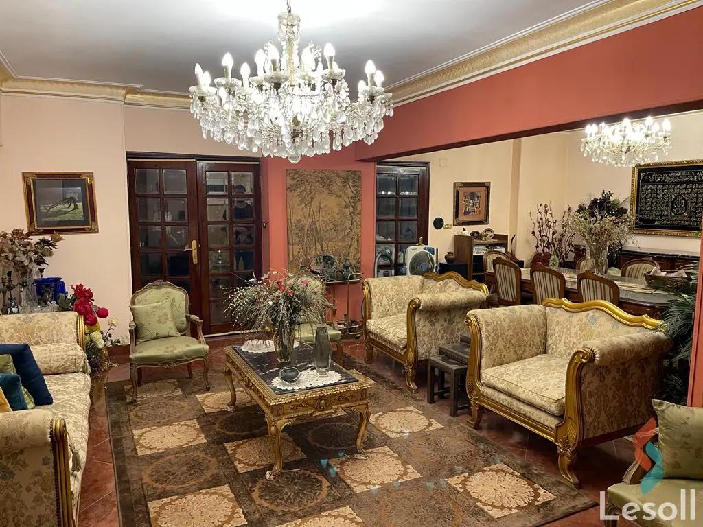 شقة للبيع بمساحة 165 متر و 3 غرف في الدقى الجيزة شقة للبيع بمساحة 165 متر و 3 غرف في الدقى الجيزة