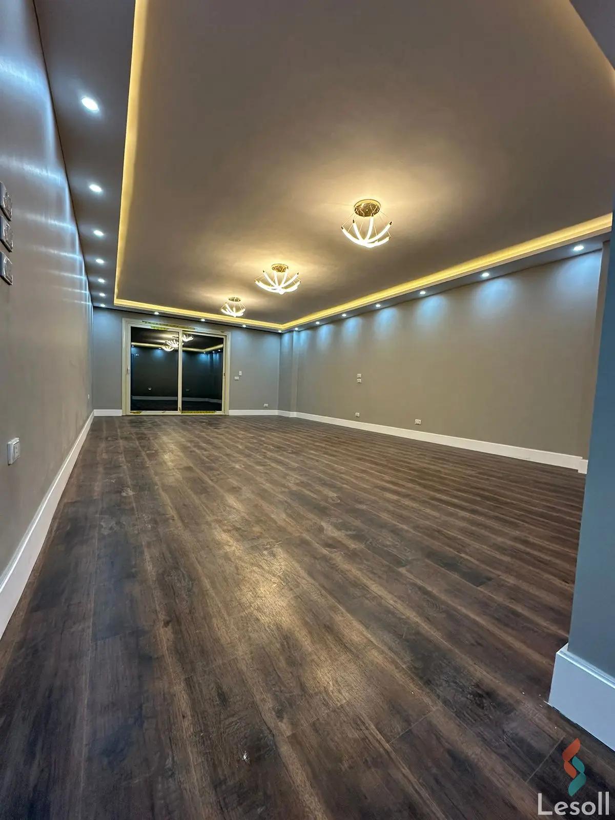 شقة للبيع بمساحة 195 متر و 4 غرف في الدقى الجيزة شقة للبيع بمساحة 195 متر و 4 غرف في الدقى الجيزة