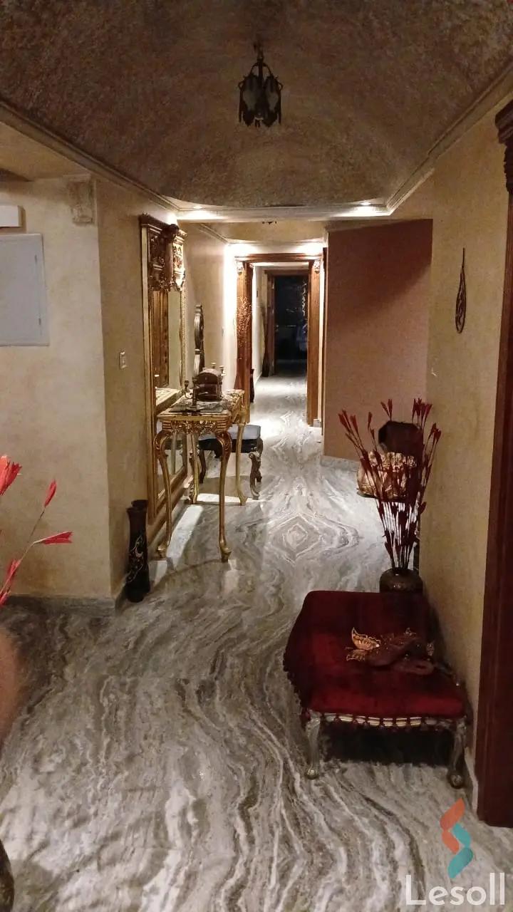 شقة للبيع بمساحة 236 متر و 4 غرف في الدقى الجيزة - صورة 4