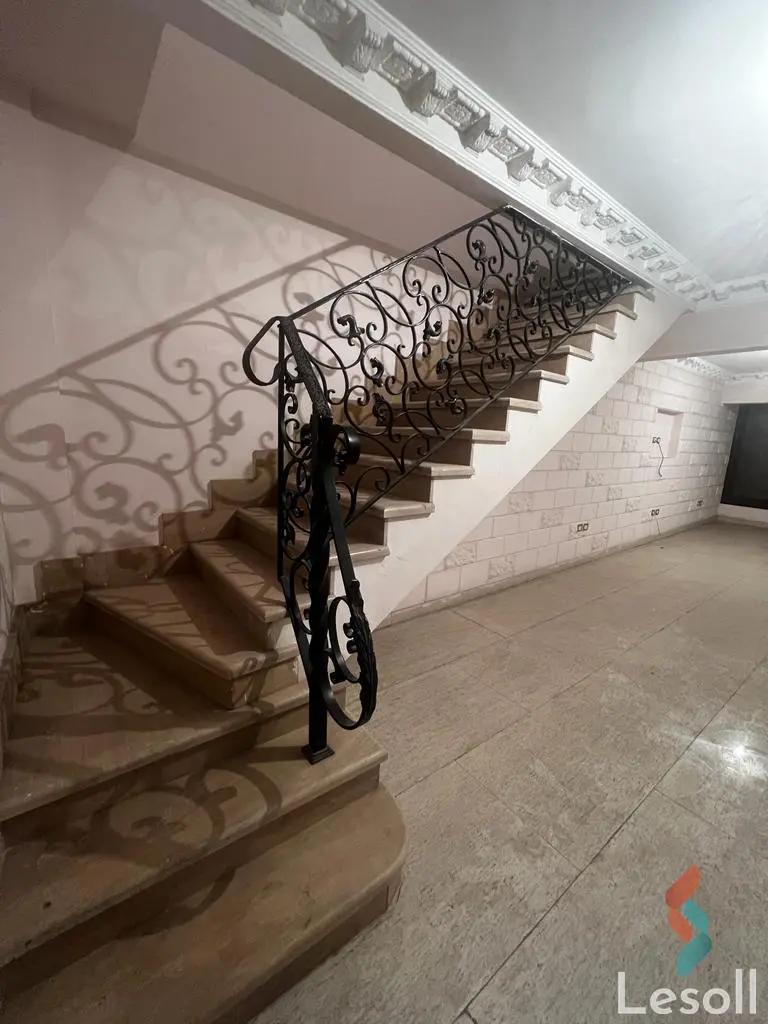 Duplex for sale with an data.area 440 meters and 6 data.rooms in Dokki Giza