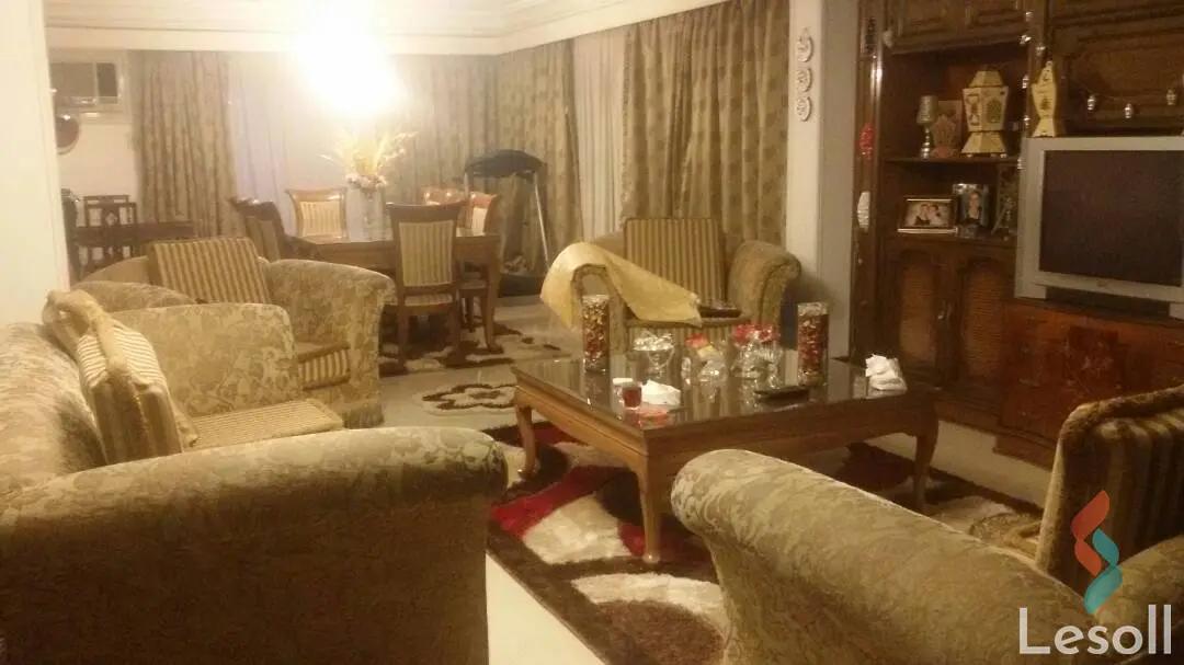 شقة للبيع بمساحة 140 متر و غرفتان في الدقى الجيزة - الصورة الرئيسية