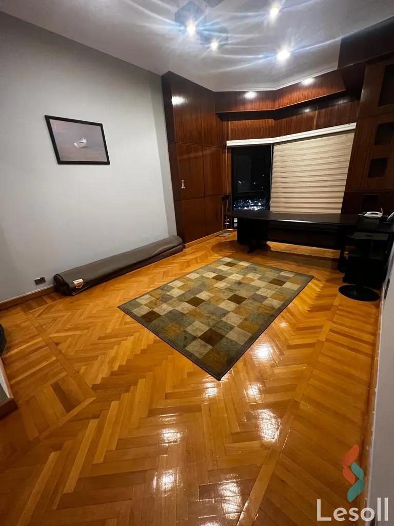 Apartment for sale with an data.area 400 meters and 3 data.rooms in Dokki Giza