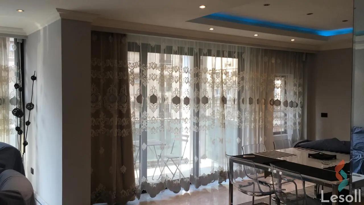 شقة للبيع بمساحة 270 متر و 3 غرف في الدقى الجيزة شقة للبيع بمساحة 270 متر و 3 غرف في الدقى الجيزة