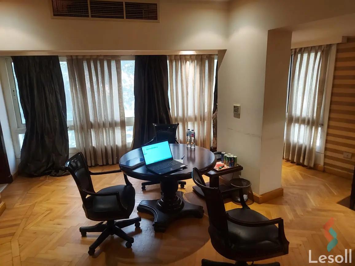 شقة للبيع بمساحة 270 متر و 6 غرف في الدقى الجيزة شقة للبيع بمساحة 270 متر و 6 غرف في الدقى الجيزة