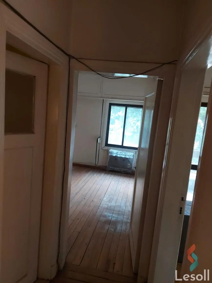 شقة للبيع بمساحة 270 متر و 6 غرف في الدقى الجيزة - كل الصور