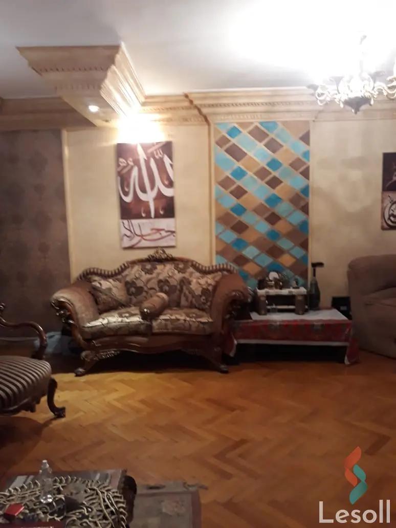 شقة للبيع بمساحة 200 متر و 3 غرف في الدقى الجيزة - صورة 2