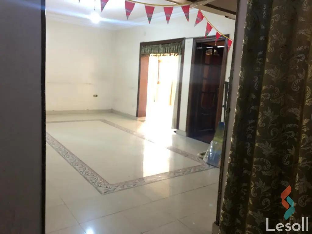 شقة للبيع بمساحة 180 متر و 3 غرف في المهندسين الجيزة - كل الصور