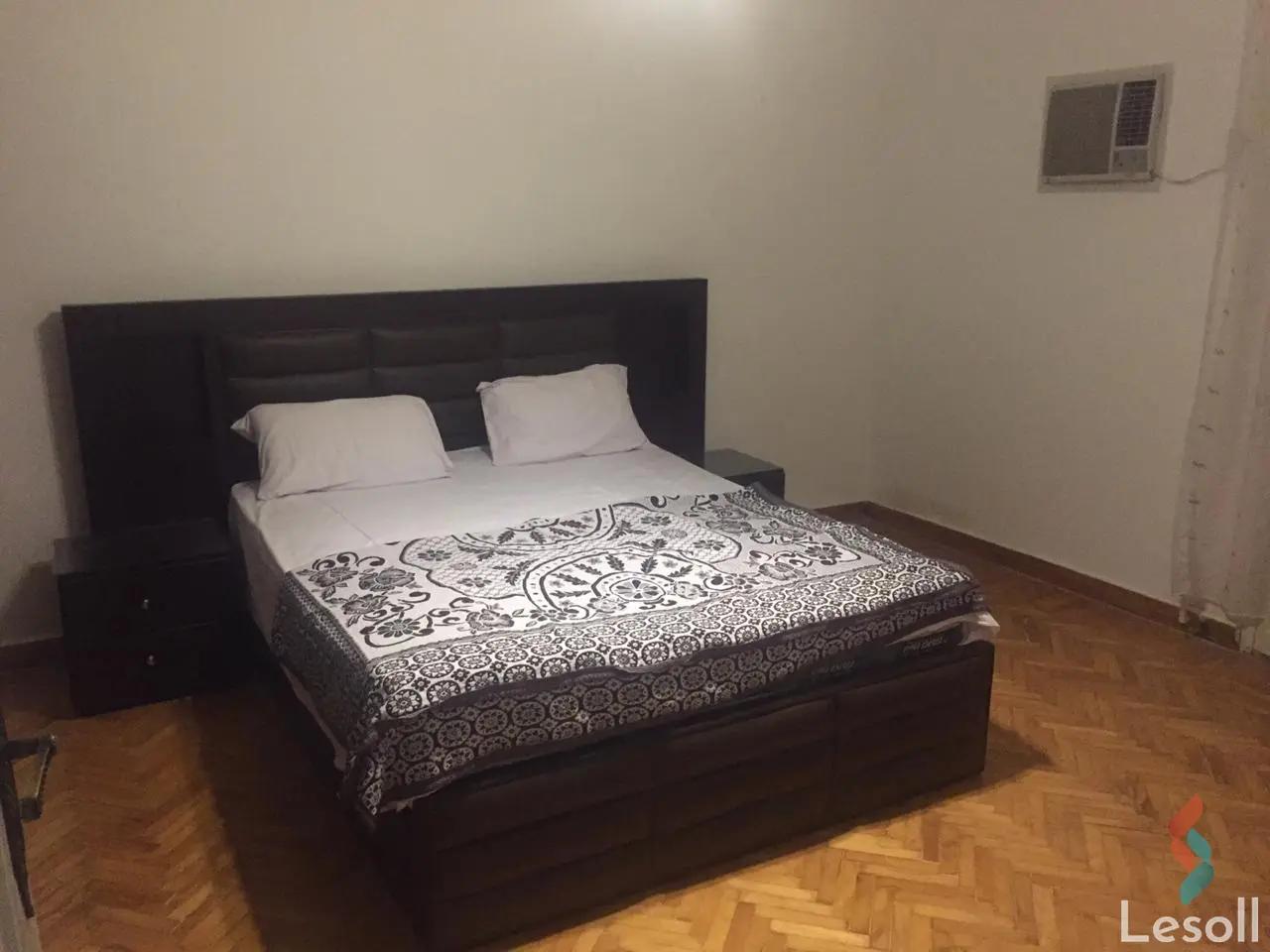 شقة للبيع بمساحة 240 متر و 3 غرف في المهندسين الجيزة - صورة 3