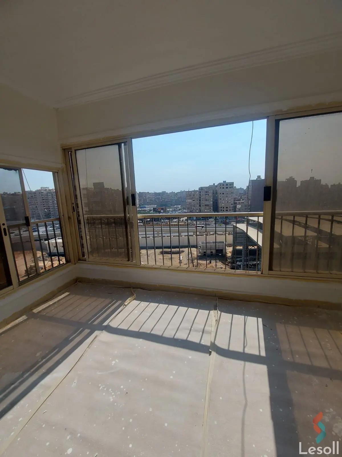 Apartment for sale with an data.area 350 meters and 4 data.rooms in Mohandessin Giza - Image 4