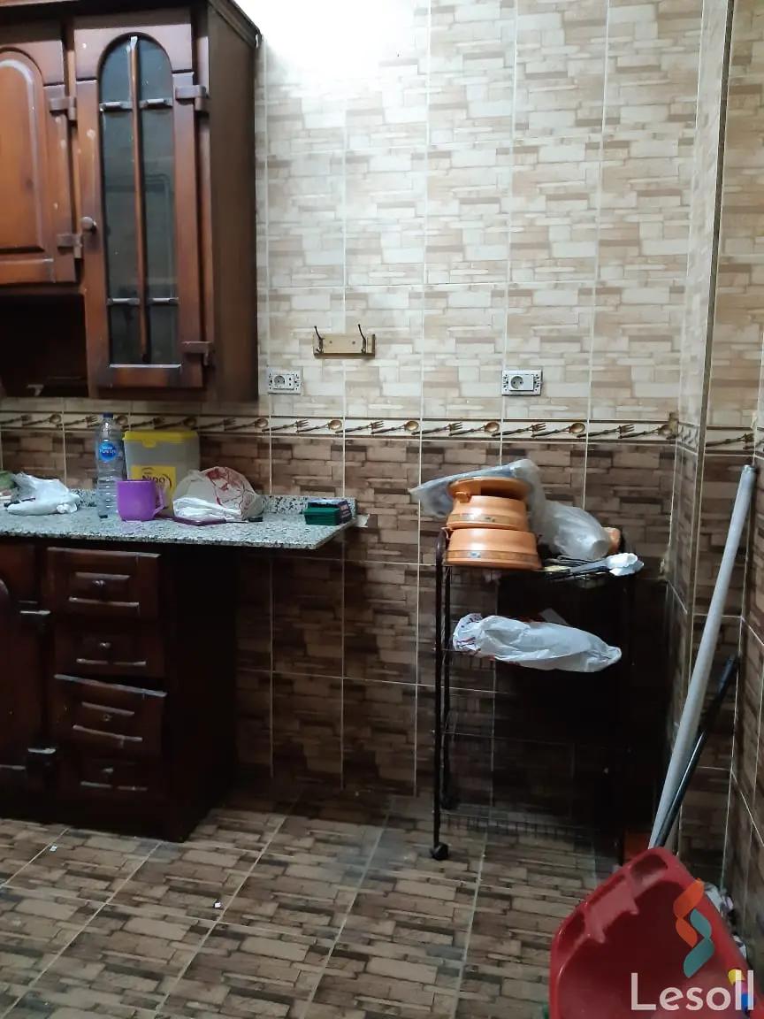 شقة للبيع بمساحة 240 متر و 4 غرف في المهندسين الجيزة - كل الصور