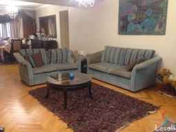 شقه للبيع بالمهندسين بتفرعات احمد عرابي