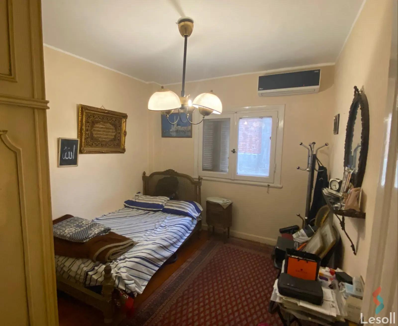 شقة للبيع بمساحة 240 متر و 3 غرف في المهندسين الجيزة - كل الصور