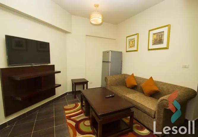 شقة بحديقة للبيع بمساحة 50 متر و غرفة واحدة في العين السخنة السويس