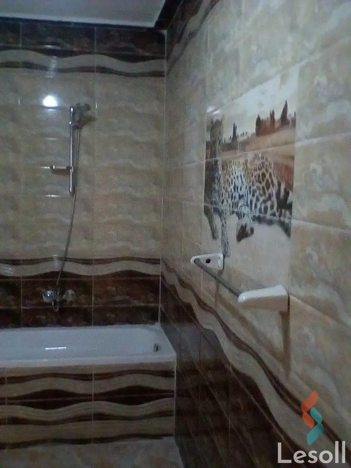 شقة للايجار اليومي بمساحة 100 متر و 3 غرف في العجمي الاسكندرية - صورة 2