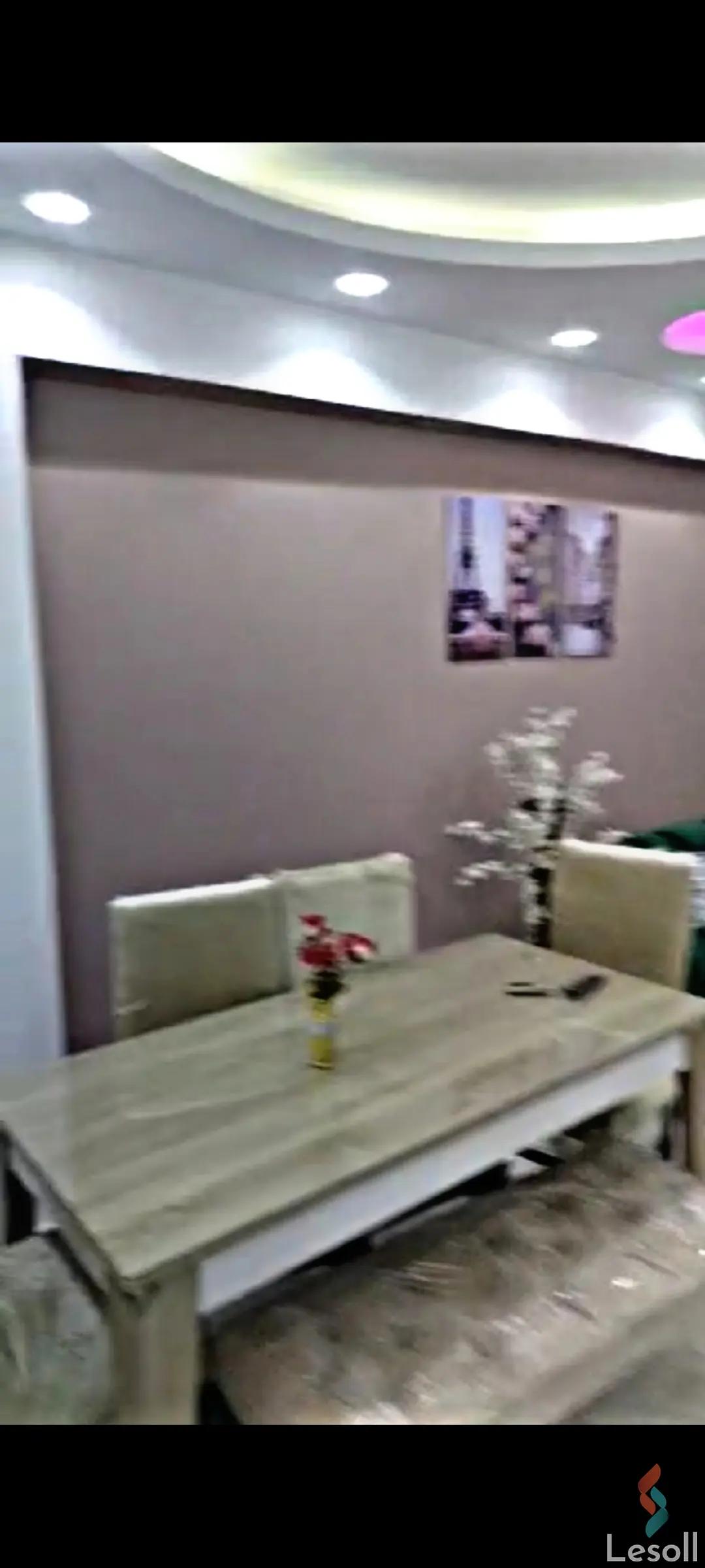 Apartment for monthly rent with an data.area 135 meters and 3 rooms in Haram Giza