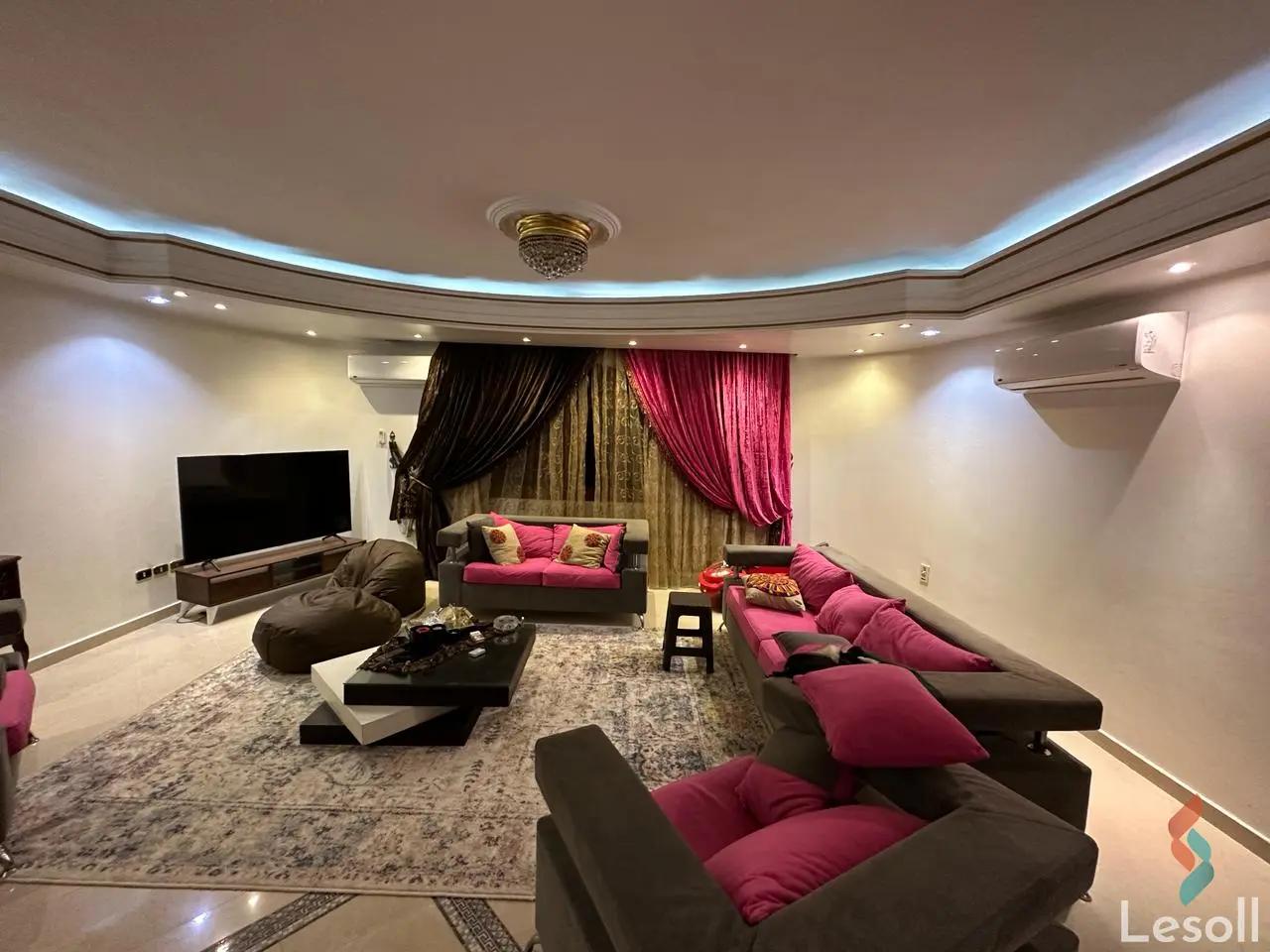 Apartment for sale with an data.area 175 meters and 3 data.rooms in Nasr City Cairo - Image 3