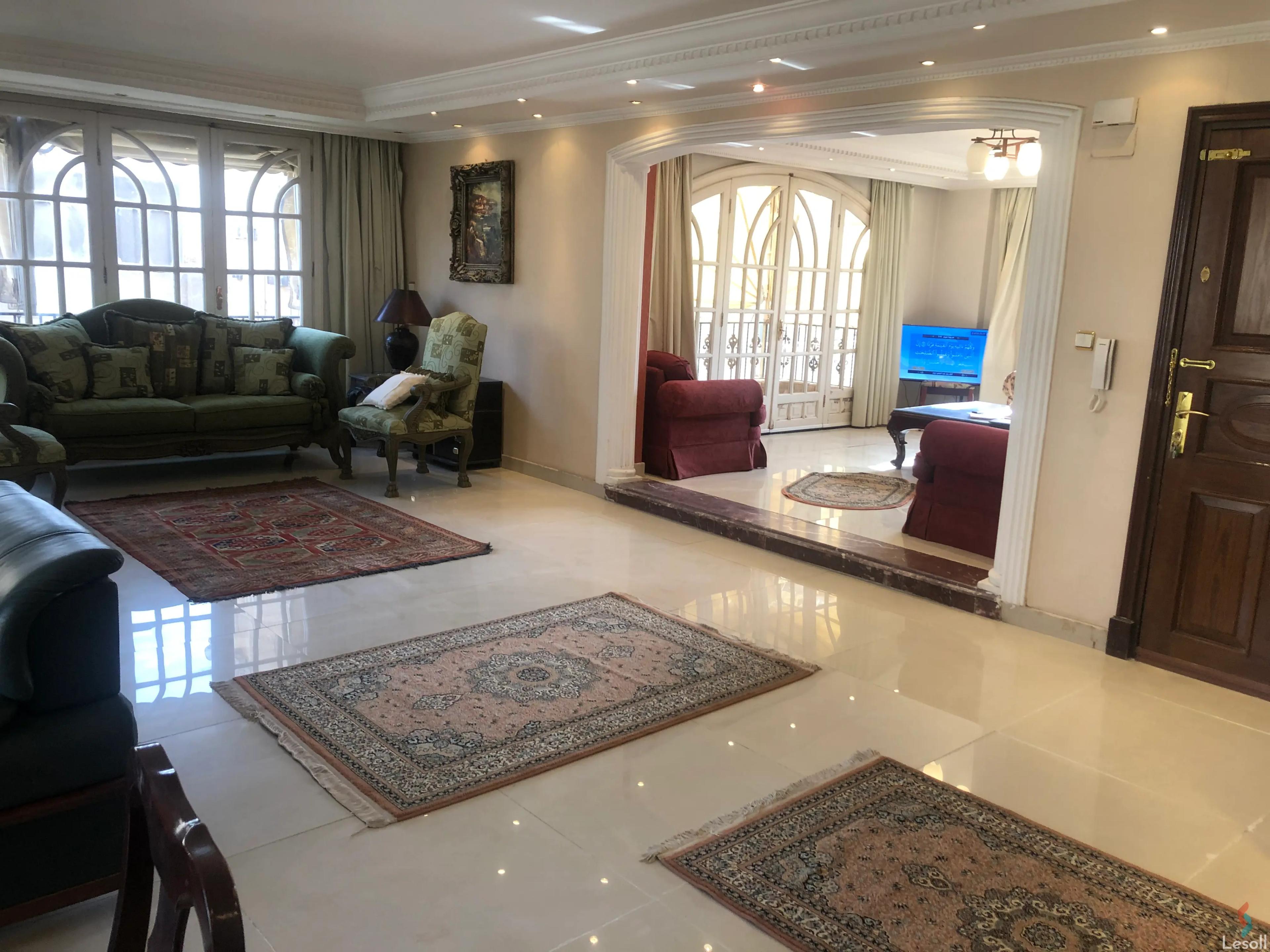 شقة للبيع بمساحة 280 متر و 4 غرف في مدينة نصر القاهرة - صورة 3