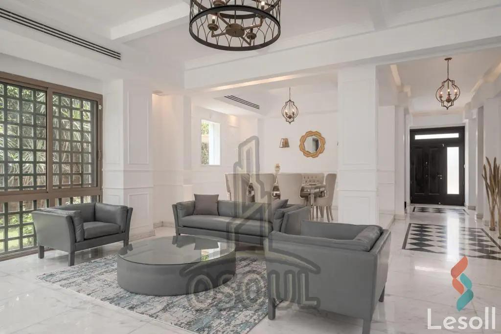 Villa for sale with an data.area 350 meters and 5 data.rooms in Cheikh Zayed Giza - Image 3