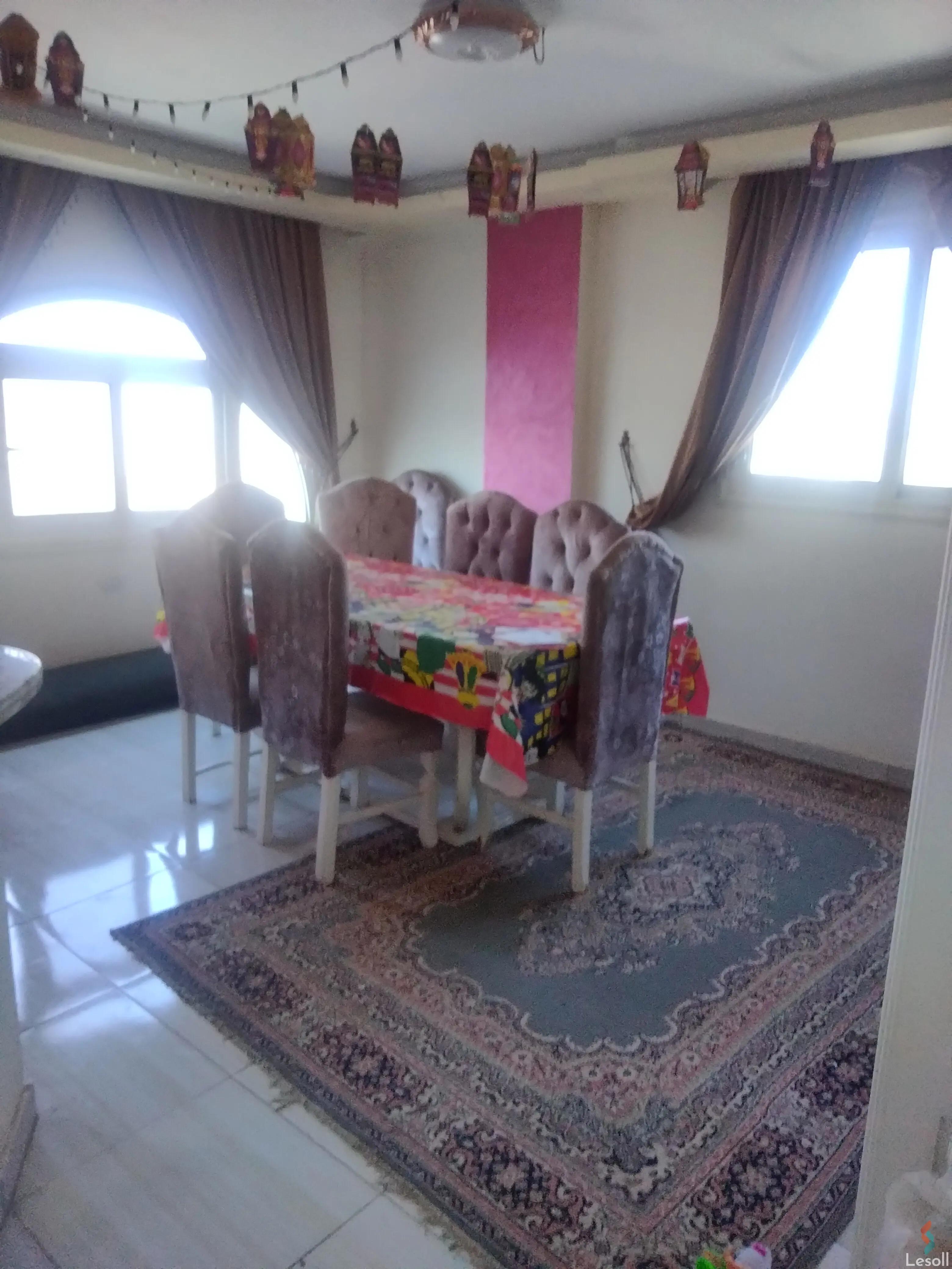 Duplex for sale with an data.area 200 meters and 4 data.rooms in Haram Giza