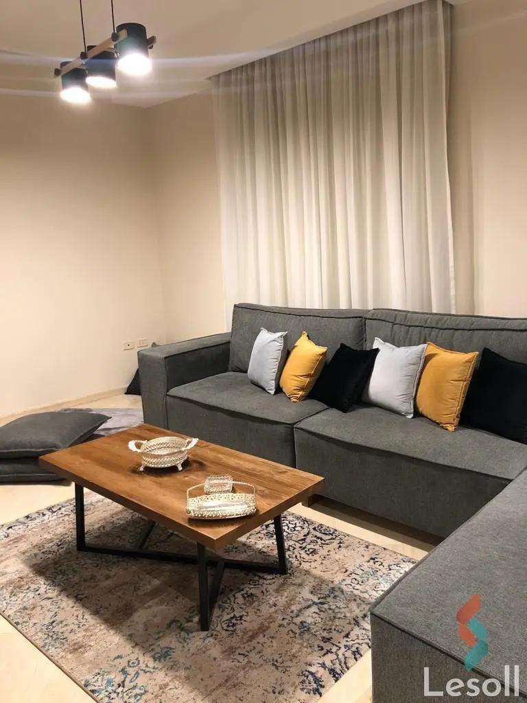 شقة للبيع بمساحة 220 متر و 3 غرف في التجمع الخامس القاهرة - صورة 4