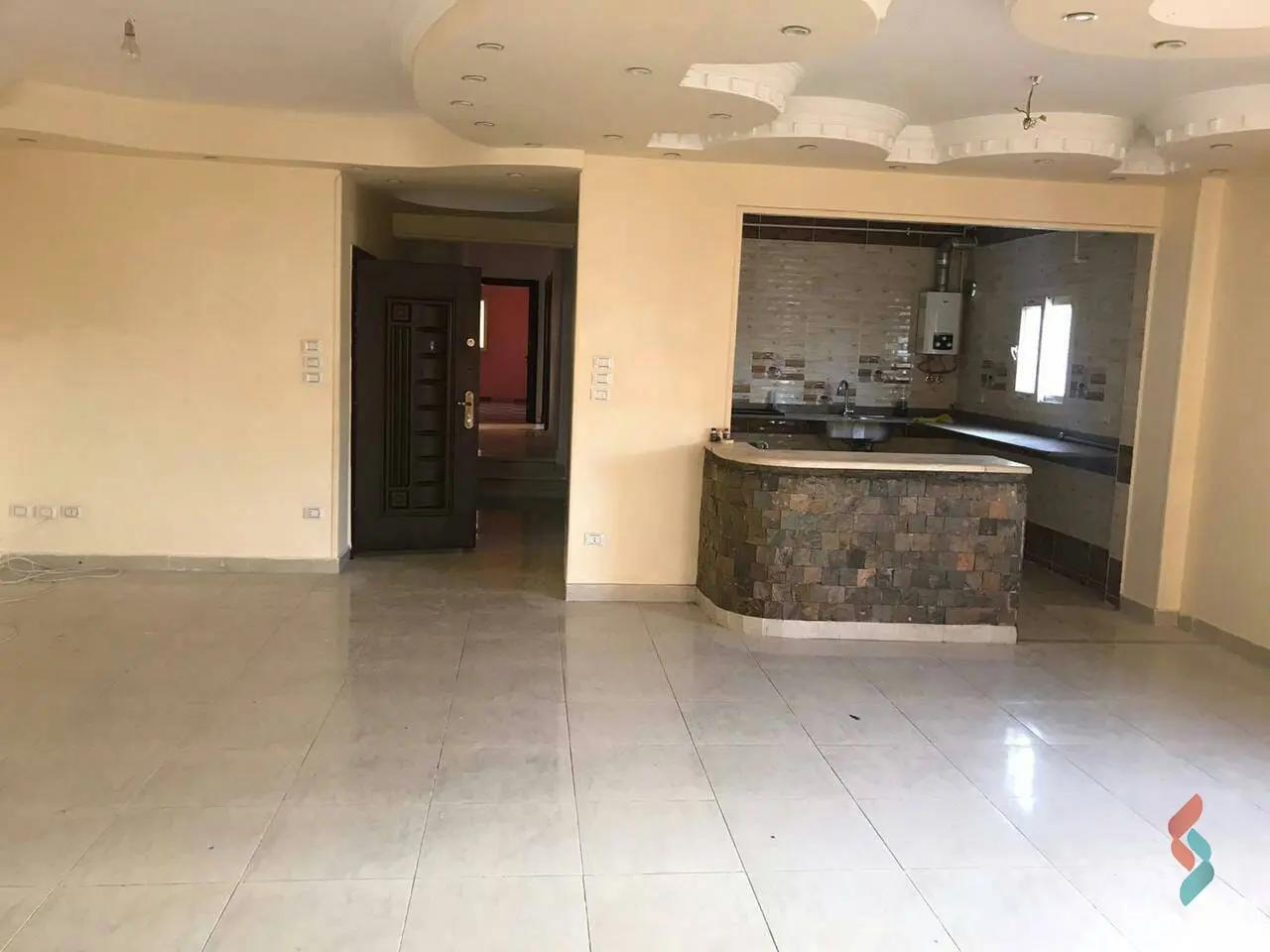 Apartment for monthly rent with an area 220 meters and 3 rooms in 5th Settlement Cairo - Image 2