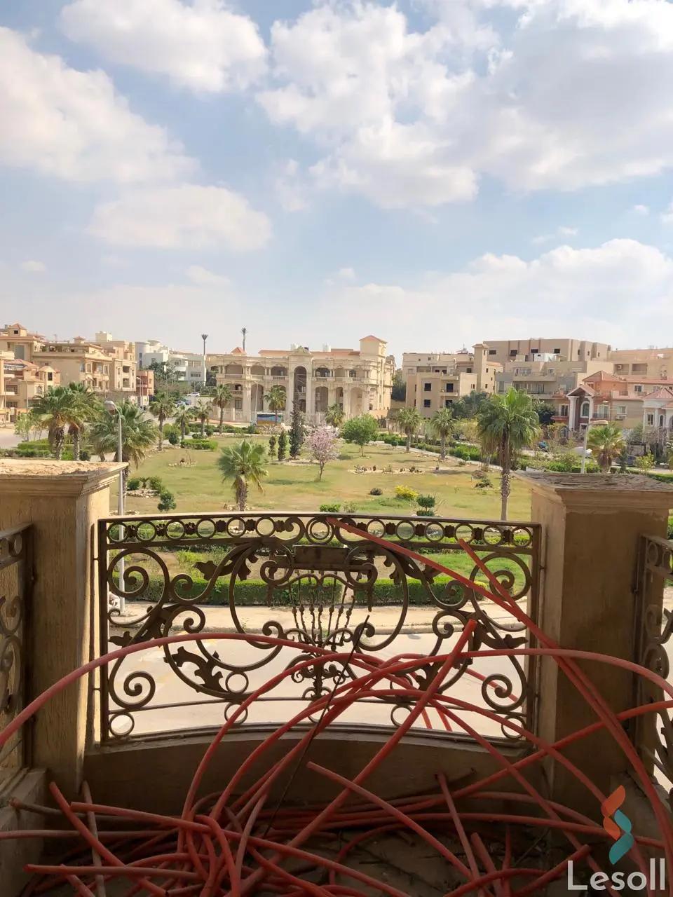 شقة للبيع بمساحة 280 متر و 4 غرف في التجمع الخامس القاهرة - صورة 2