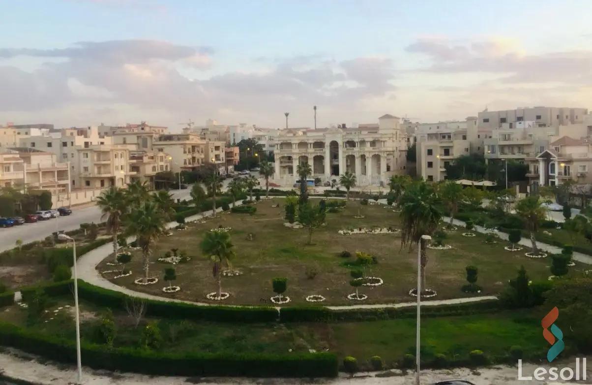 شقة للبيع بمساحة 280 متر و 4 غرف في التجمع الخامس القاهرة - صورة 3