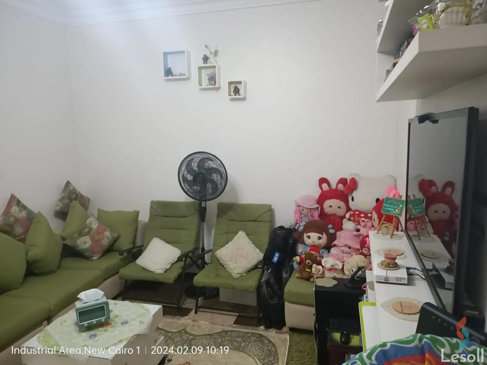 شقة للبيع بمساحة 200 متر و 3 غرف في التجمع الخامس القاهرة - صورة 4